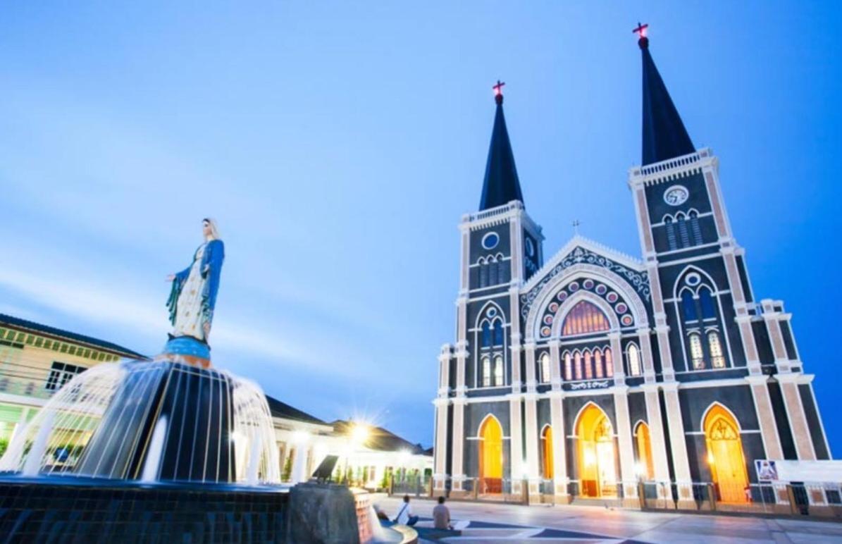 K.P. Grand Hotel Chanthaburi Luaran gambar