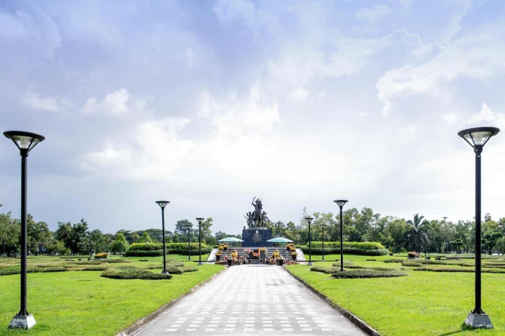 K.P. Grand Hotel Chanthaburi Luaran gambar