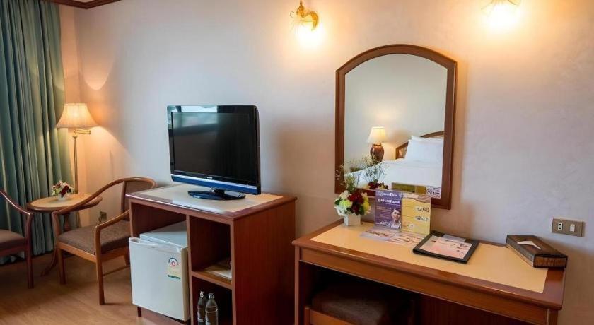K.P. Grand Hotel Chanthaburi Luaran gambar