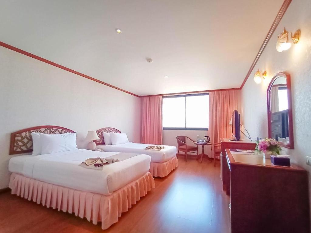 K.P. Grand Hotel Chanthaburi Luaran gambar